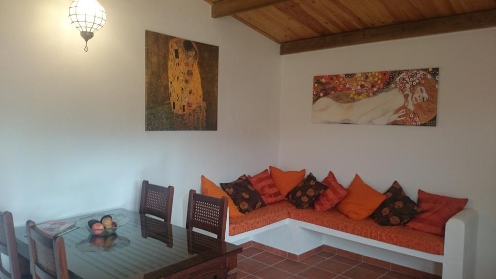 Apartamentos Finca Ranchiles Montecorto Room photo